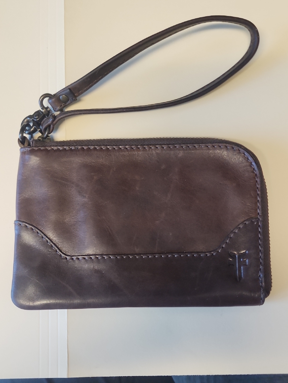 Women's Frye Leather Melissa Wristlet Wallet - Dark Brown